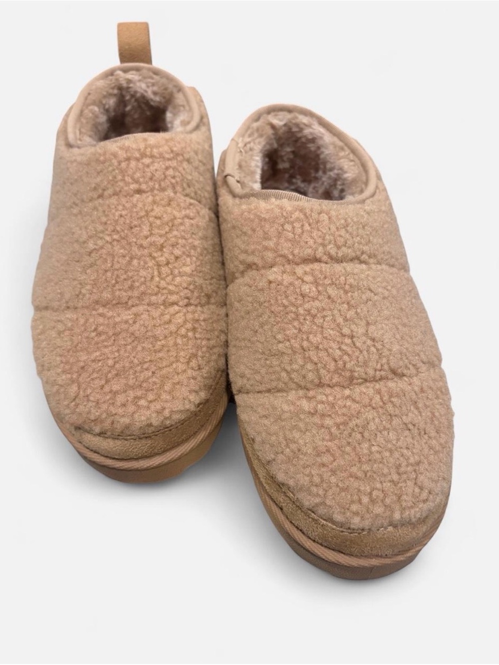 Rock & Candy Tan Sherpa Slip-On